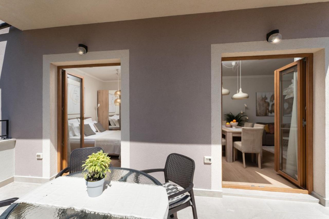 Apartments Alloro By Seeadria Agency Novigrad Istria Exterior foto