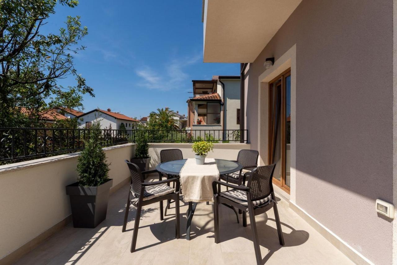 Apartments Alloro By Seeadria Agency Novigrad Istria Exterior foto